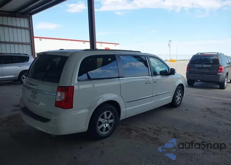 2012 Chrysler Town & Country Touring из США, поврежденный, VIN 2C4RC1BG3CR116396